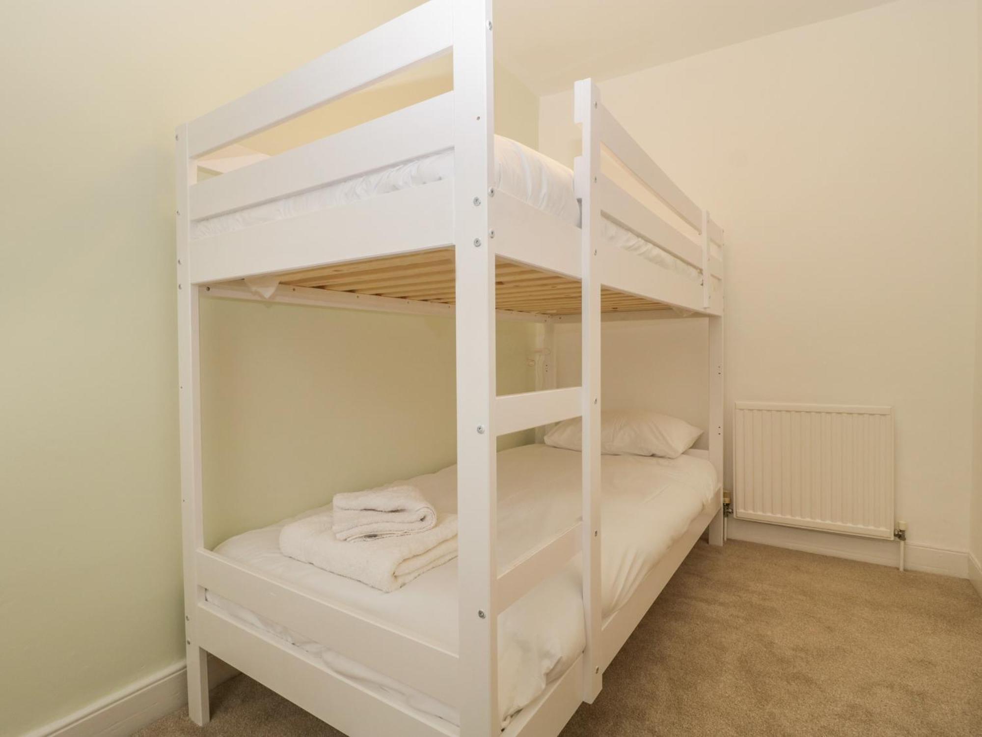 4 Priest Row Villa Wells Bagian luar foto