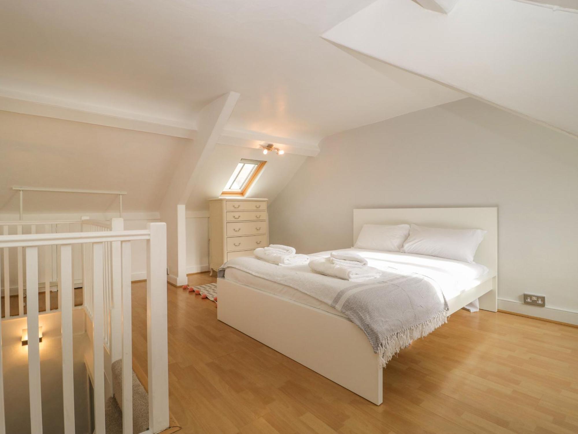4 Priest Row Villa Wells Bagian luar foto