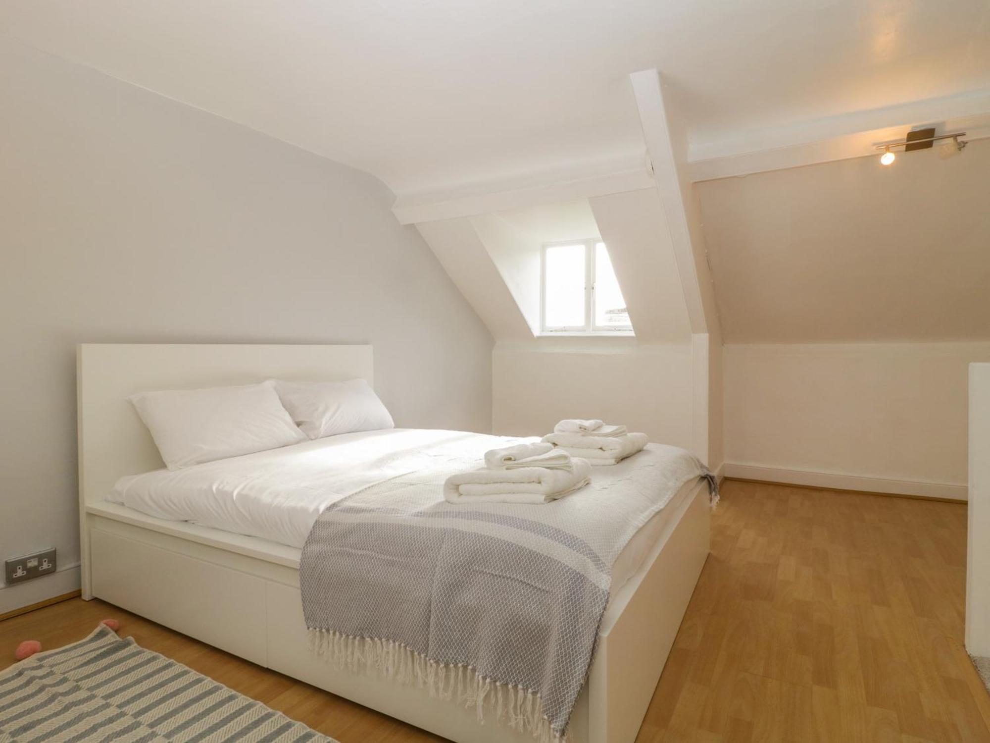 4 Priest Row Villa Wells Bagian luar foto